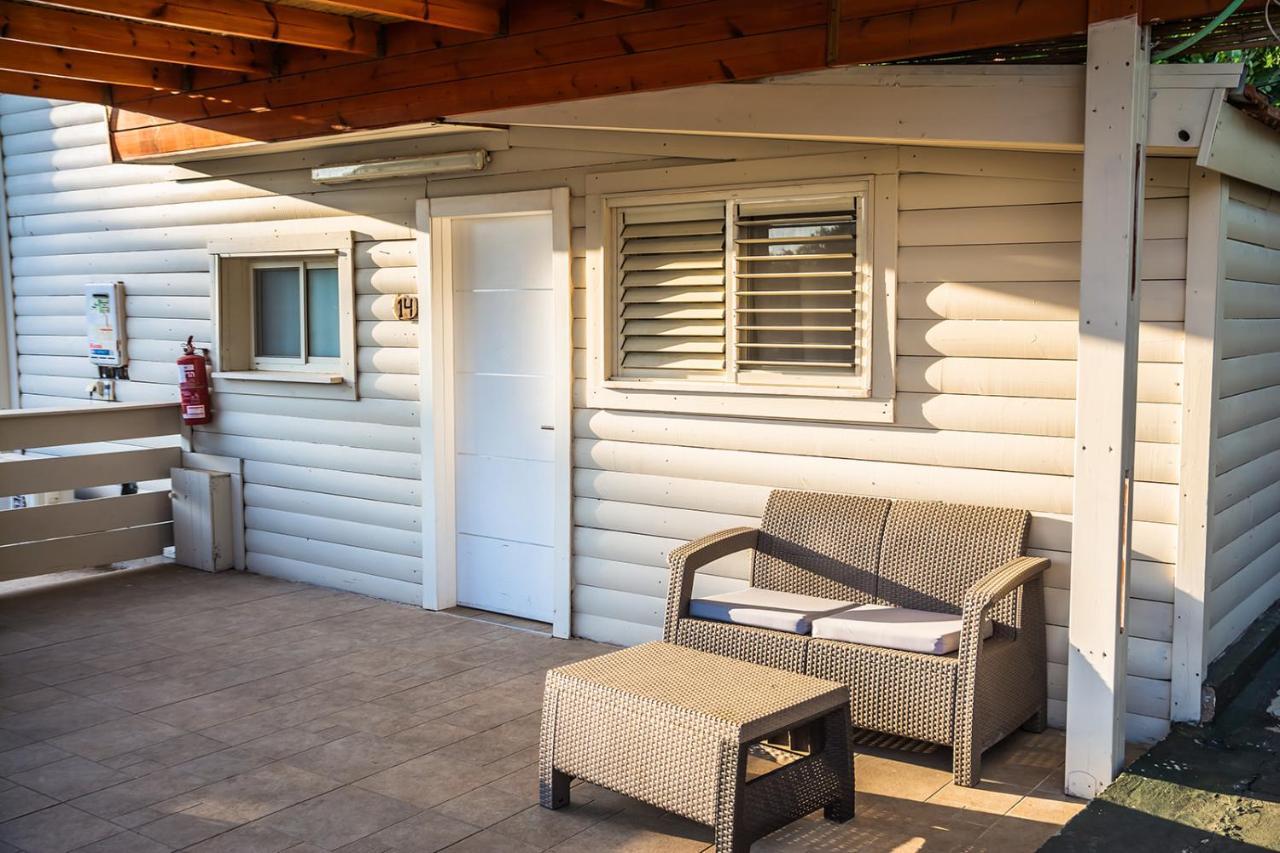 Hotel Etzel Tami Hospitality Neot Golan Exterior foto